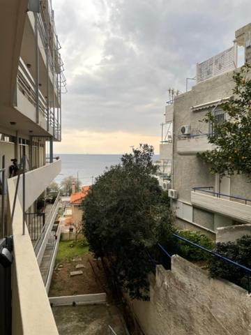 Sophia'S Apartment Saronida Exterior photo